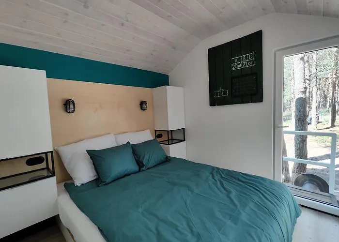 Stacja Kamp alanı *